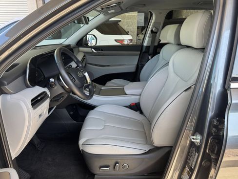 Used 2025 Hyundai Palisade SEL FWD image 30