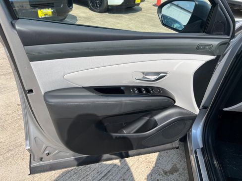 New 2026 Hyundai Tucson Limited FWD image 27