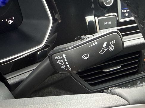Used 2024 Volkswagen Jetta Sport FWD image 21
