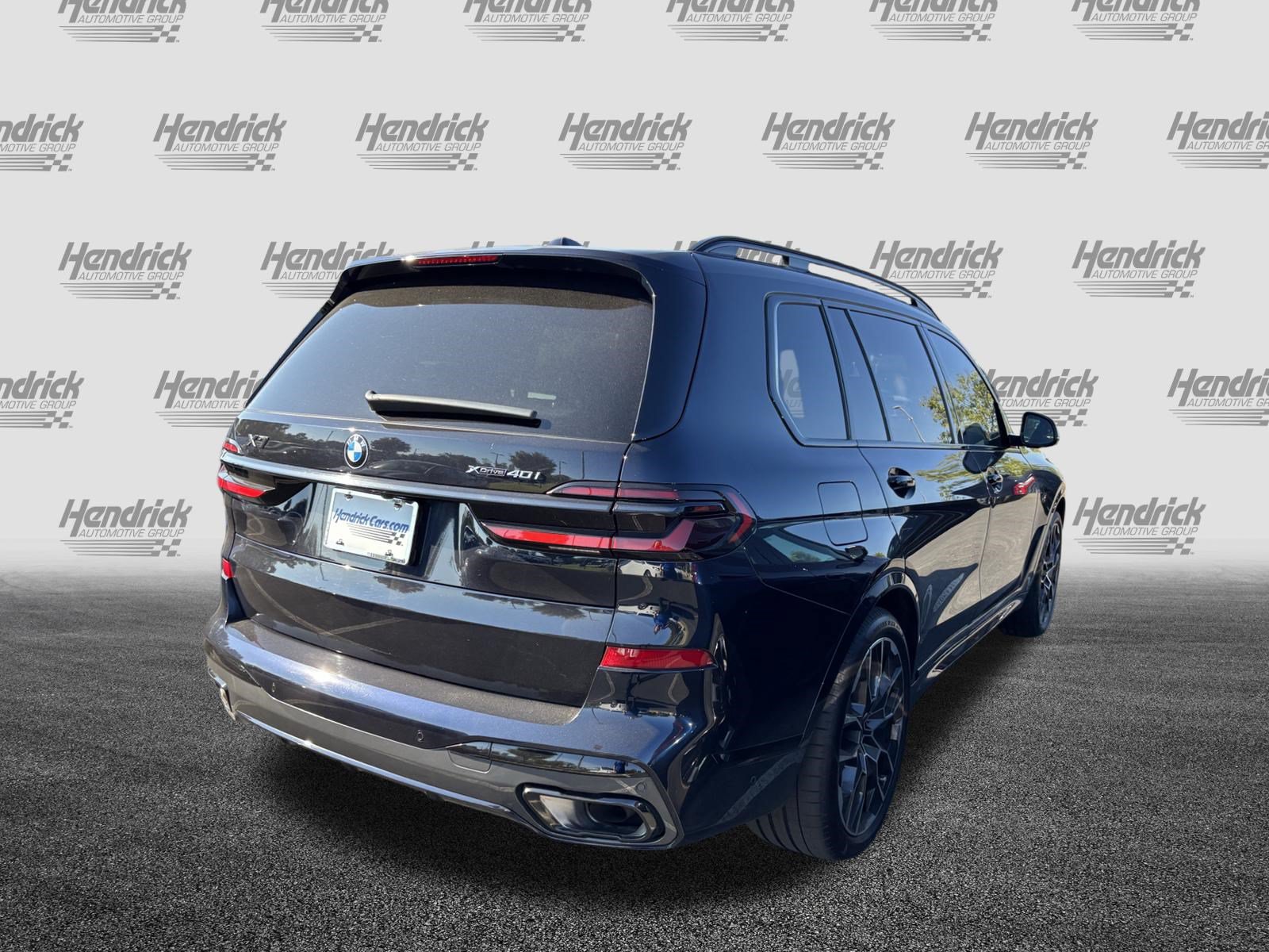 Certified 2025 BMW X7 xDrive40i w/ M Sport Package AWD/4WD image 11