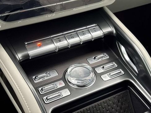 New 2026 Lincoln Nautilus Premier w/ Jet Appearance Package AWD/4WD image 29
