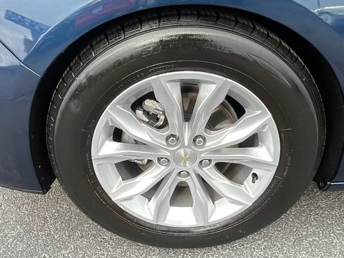 Used 2021 Chevrolet Malibu LT image 28