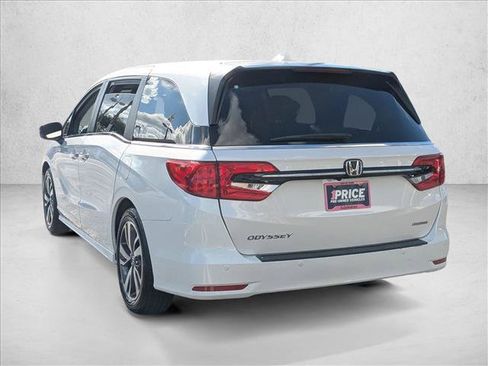 Certified 2023 Honda Odyssey Touring image 7