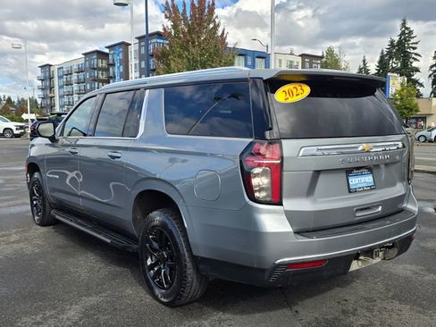 Certified 2023 Chevrolet Suburban LT image 3