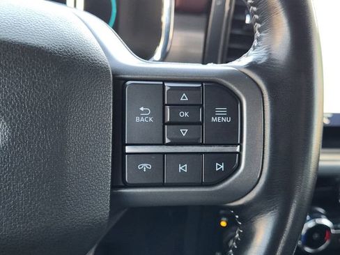 Used 2022 Ford F150 Lariat image 32