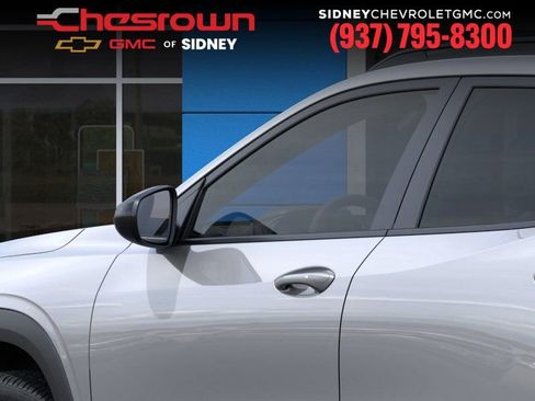 New 2026 Chevrolet Trax RS image 12