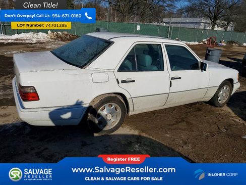 Used 1995 Mercedes-Benz E 320 Sedan image 4