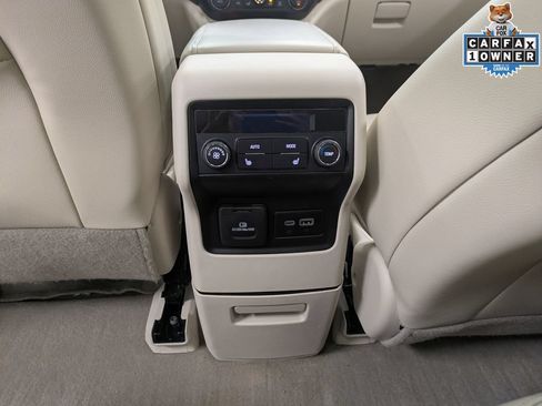 Used 2023 GMC Acadia Denali w/ Denali Ultimate Package AWD/4WD image 36