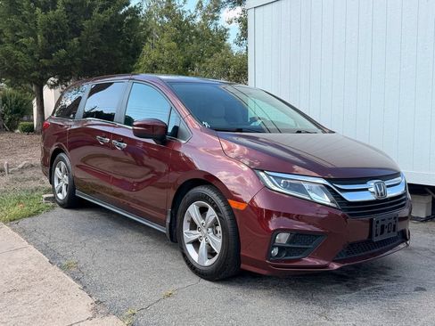 Used 2019 Honda Odyssey EX-L image 2