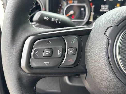 New 2026 Jeep Wrangler Unlimited Rubicon AWD/4WD image 23