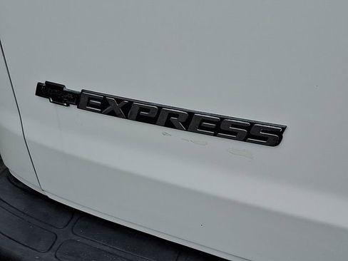 Used 2014 Chevrolet Express 3500 LT w/ LT Preferred Equipment Group image 29