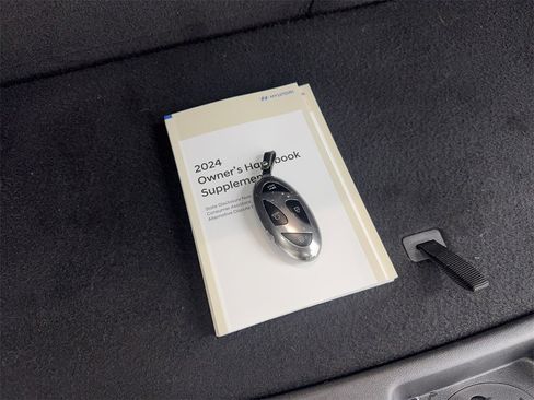 Used 2024 Hyundai Santa Fe XRT image 85