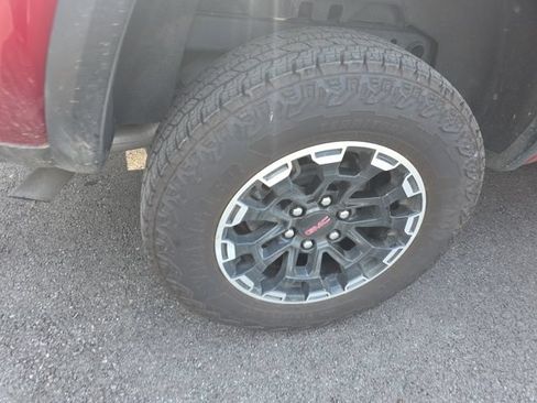 Used 2026 GMC Canyon AT4 w/ AT4 Premium Package AWD/4WD image 25