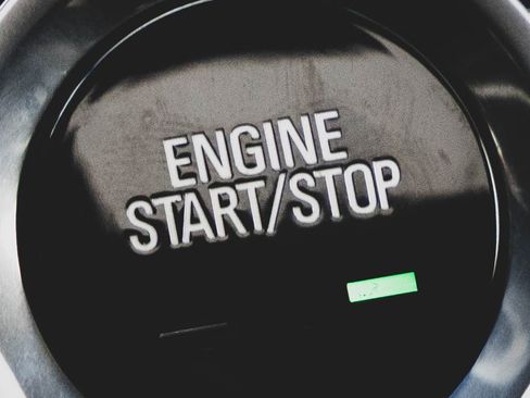 Used 2016 Cadillac Escalade ESV Luxury image 11