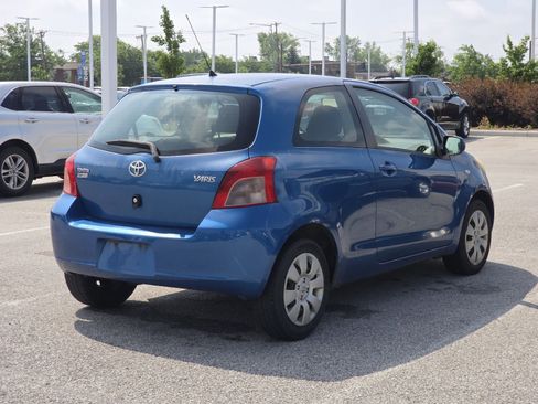 Used 2007 Toyota Yaris 2-Door Hatchback FWD image 8