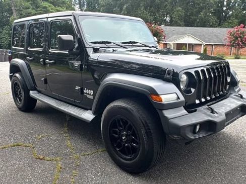 Used 2019 Jeep Wrangler Unlimited Sport S AWD/4WD image 7