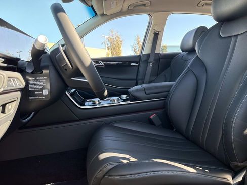 New 2026 Genesis GV80 2.5T AWD/4WD image 10