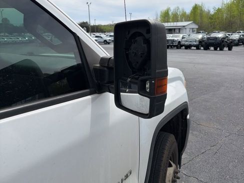 Used 2015 GMC Sierra 3500 2WD Crew Cab w/ Sierra Convenience Package image 7