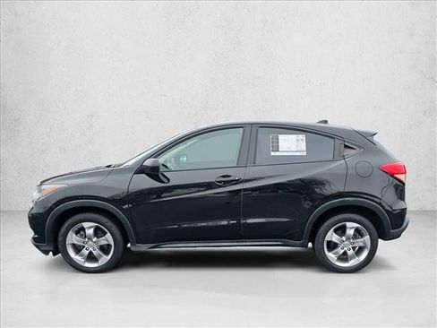 Used 2018 Honda HR-V LX image 8