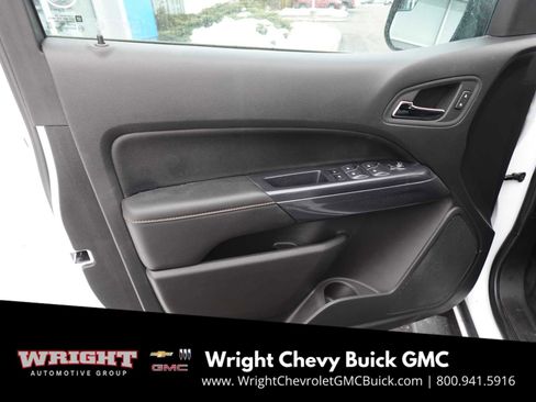 Used 2022 GMC Canyon AT4 image 11