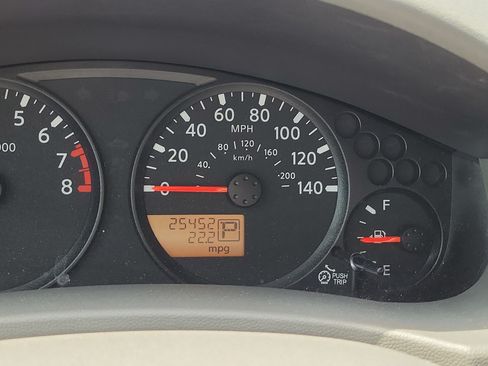 Used 2021 Nissan Frontier SV RWD image 24