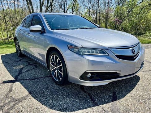 Used 2015 Acura TLX V6 w/ Advance Package FWD image 2