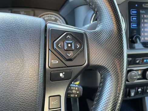 Used 2019 Toyota Tacoma TRD Sport w/ TRD Premium Sport Package image 27