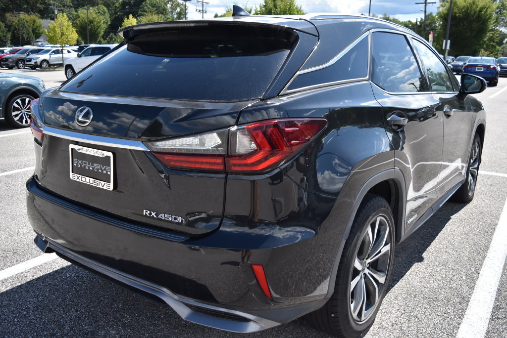 Used 2017 Lexus RX 450h AWD w/ Cold Weather Package image 7