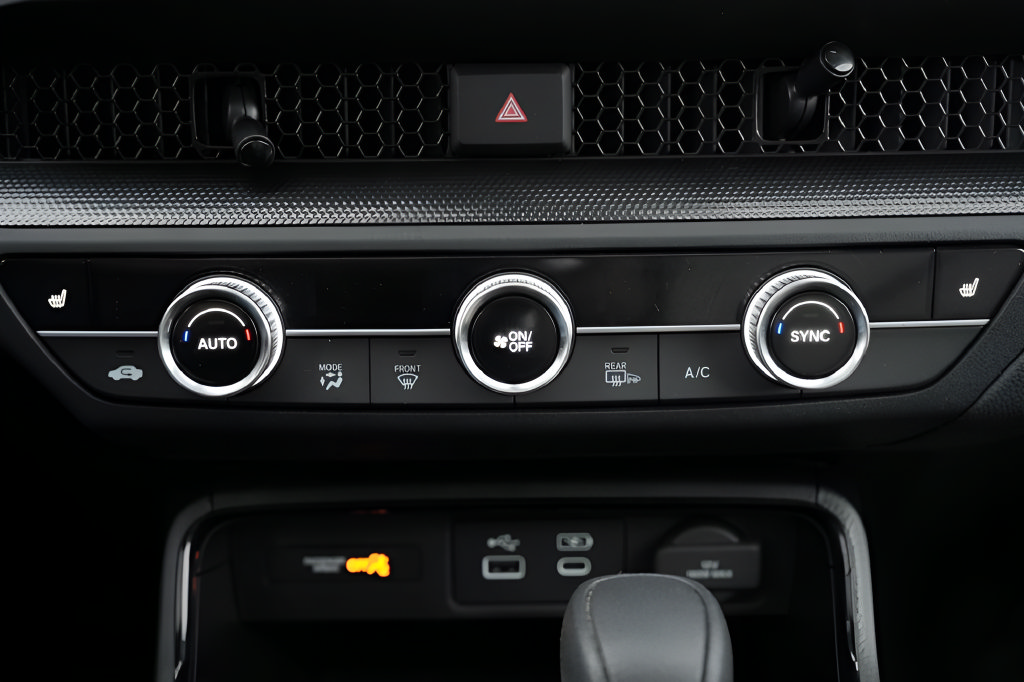 Used 2025 Honda CR-V EX image 32