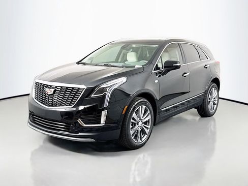 New 2025 Cadillac XT5 Premium Luxury w/ Technology Package AWD/4WD image 3