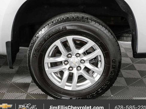 Certified 2021 Chevrolet Silverado 1500 LT AWD/4WD image 32