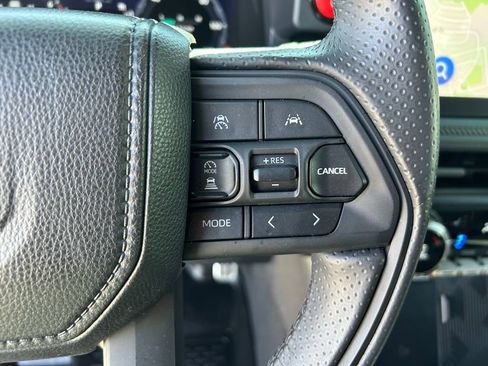 Used 2025 Toyota 4Runner TRD Pro AWD/4WD image 15