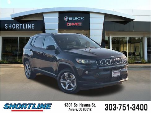 Used 2024 Jeep Compass Latitude AWD/4WD image 1