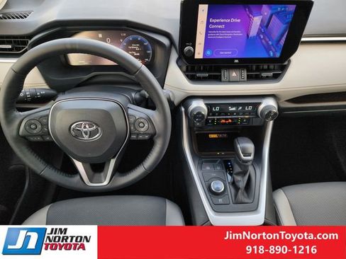 Used 2025 Toyota RAV4 Limited w/ Advanced Technology Package AWD/4WD image 27