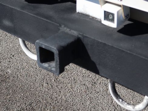 Used 2012 Ford F550 2WD Regular Cab Super Duty w/ PWR Equipment Group image 45