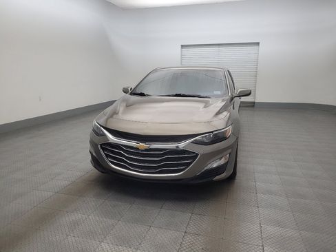 Used 2020 Chevrolet Malibu LT FWD image 15