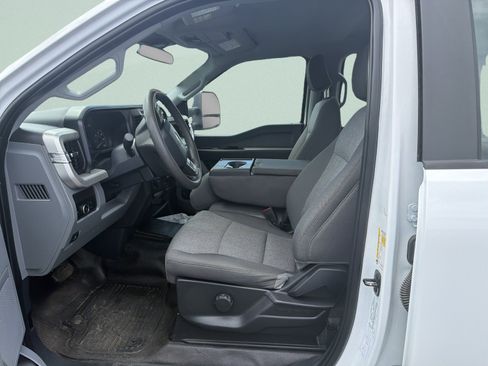 Used 2024 Ford F250 XL w/ XL Chrome Package AWD/4WD image 10