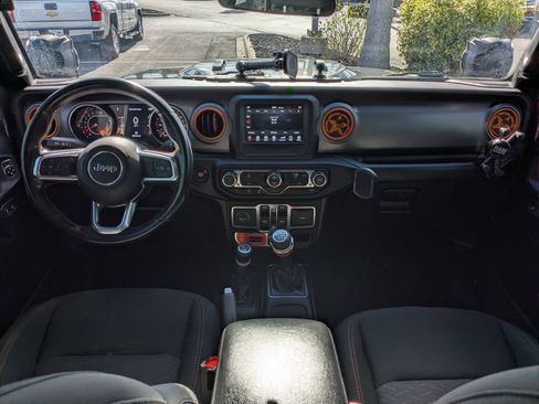 Used 2021 Jeep Gladiator Mojave w/ Trailer Tow Package image 16