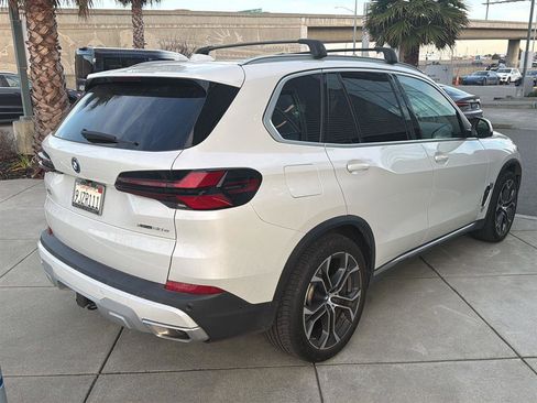 Used 2024 BMW X5 xDrive50e w/ Premium Package image 6