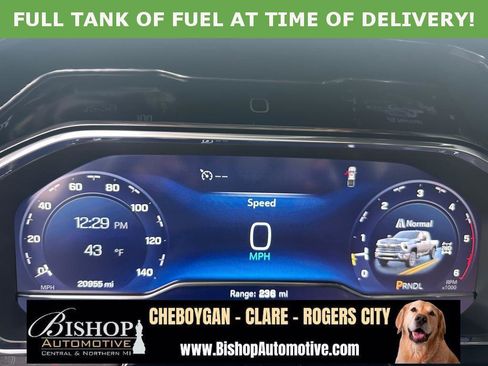 Used 2025 Chevrolet Silverado 2500 LT w/ Convenience Package image 4