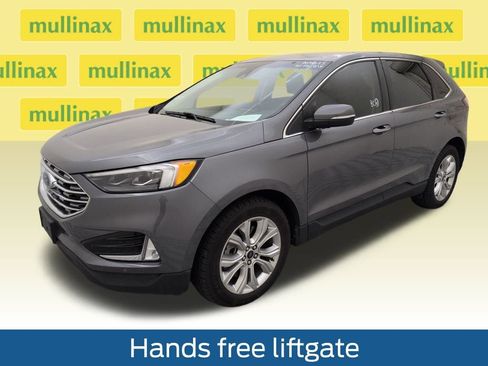 Used 2022 Ford Edge Titanium w/ Equipment Group 301A image 14