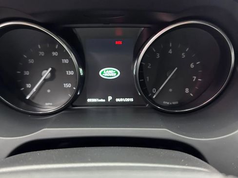 Used 2019 Land Rover Range Rover Evoque SE AWD/4WD image 17
