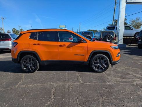 New 2026 Jeep Compass Latitude image 3