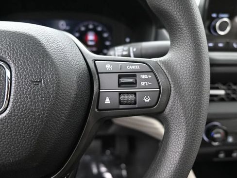 Used 2025 Honda Accord SE image 18