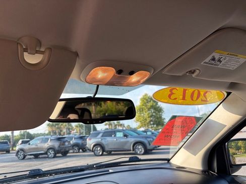 Used 2013 Jeep Compass Latitude FWD image 20