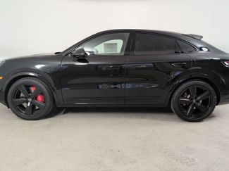 New 2026 Porsche Cayenne Turbo video 2