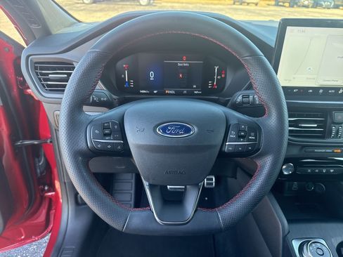 Used 2024 Ford Escape ST-Line w/ Tech Pack #1 image 4