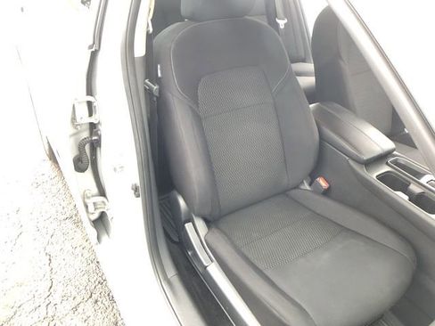 Certified 2023 Nissan Sentra S image 23