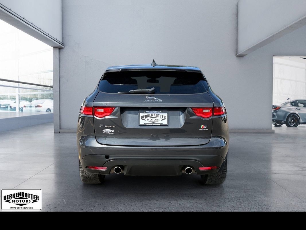 Used 2018 Jaguar F-PACE S AWD/4WD image 4