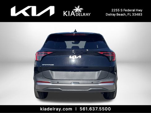Used 2026 Kia Sportage EX image 4